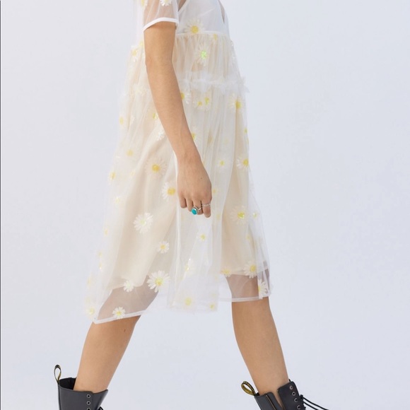 New Sister Jane Sparkling Daisies MIDI  Dress - Picture 3 of 4